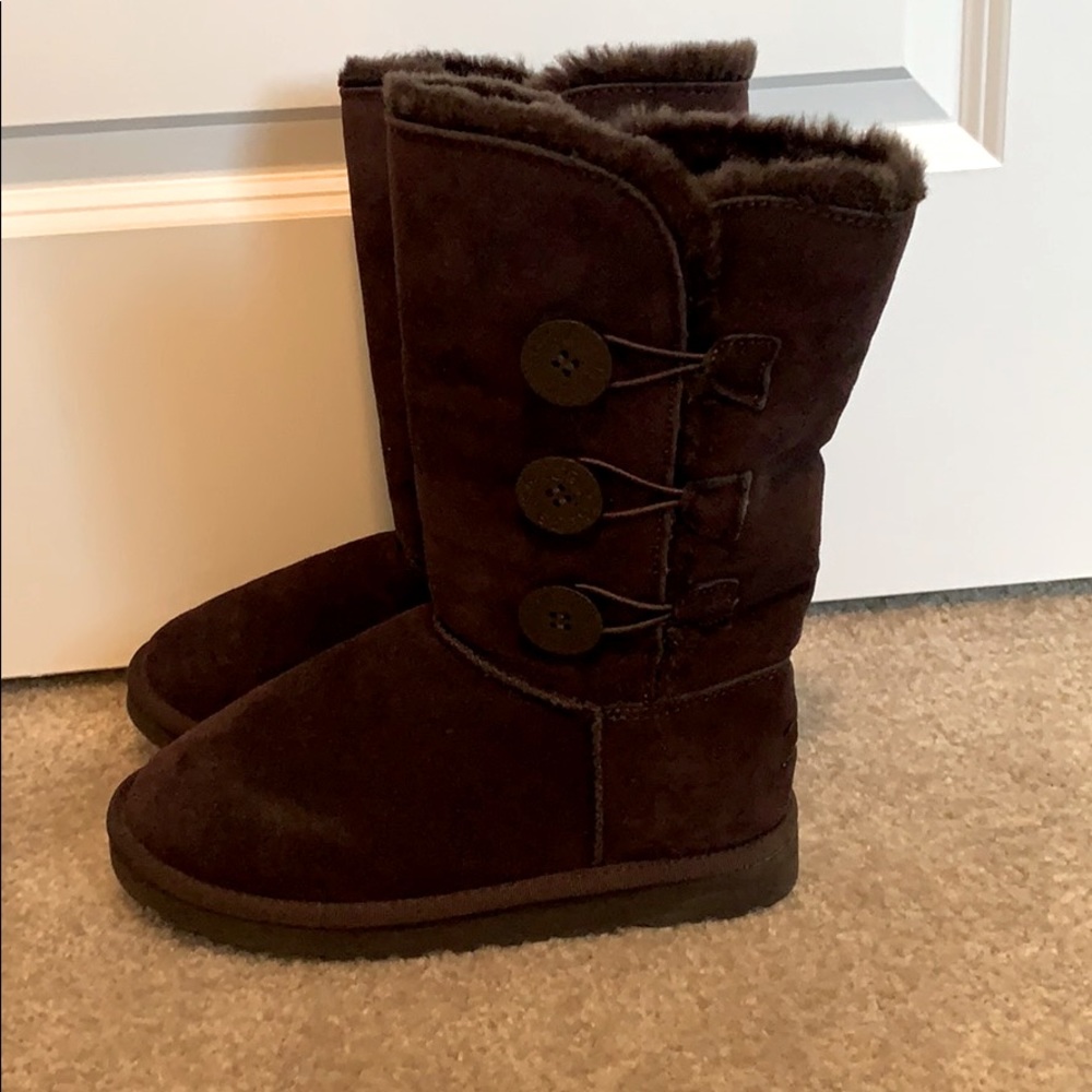 Boots - Picture 2 of 4